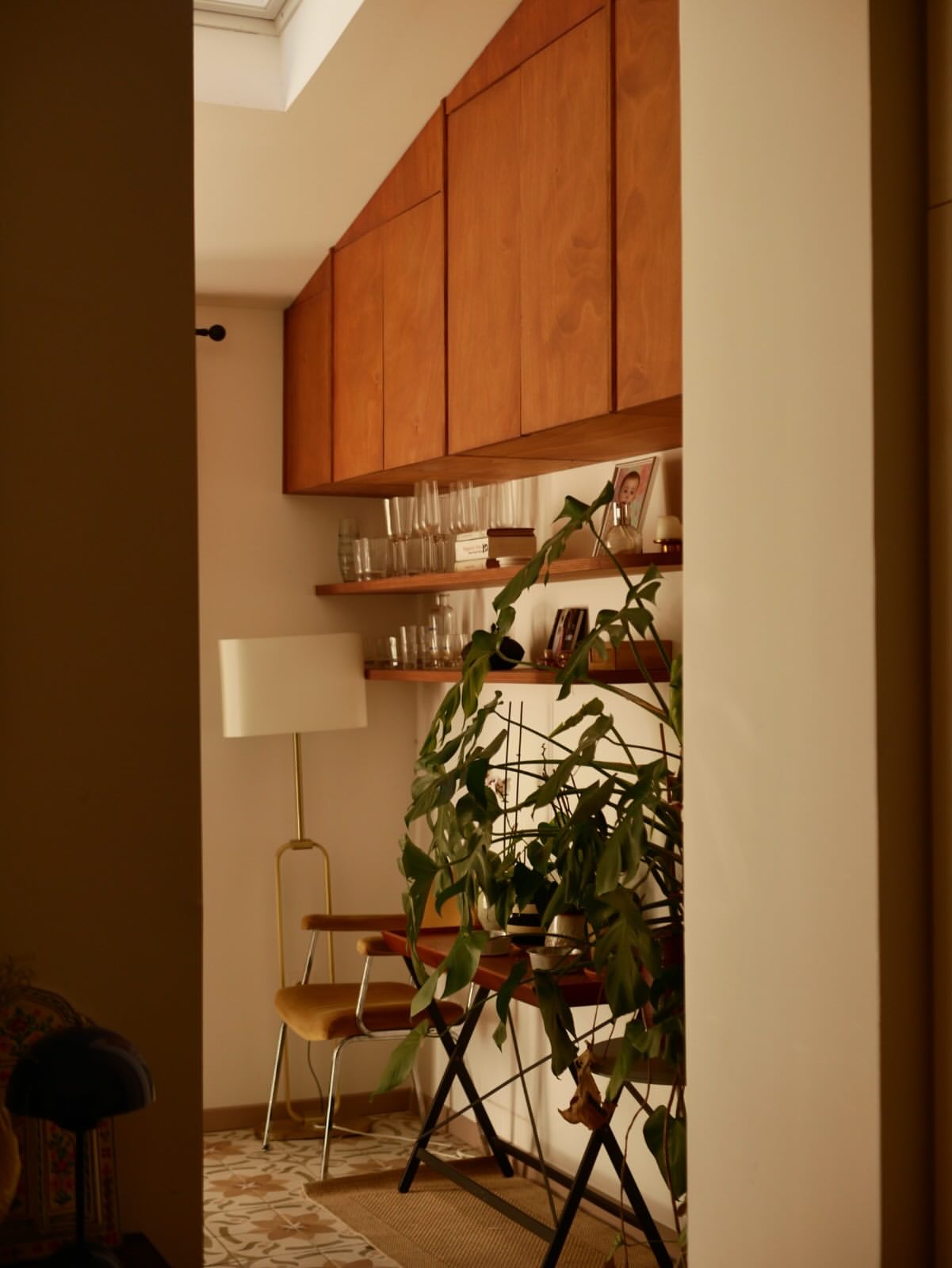 Agencement sur-mesure en okoumé pour salon - Marseille
